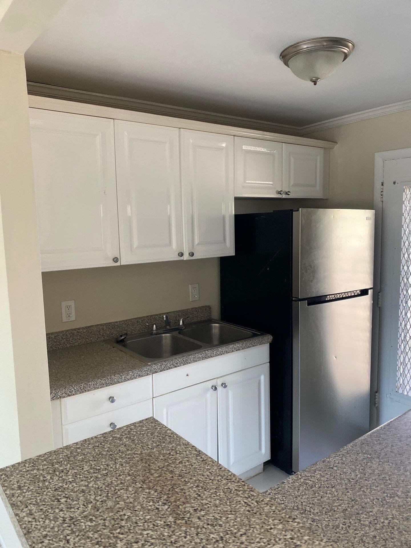 1450 E Sample Road 211, Pompano Beach, FL 33064 — photo 1 of 4