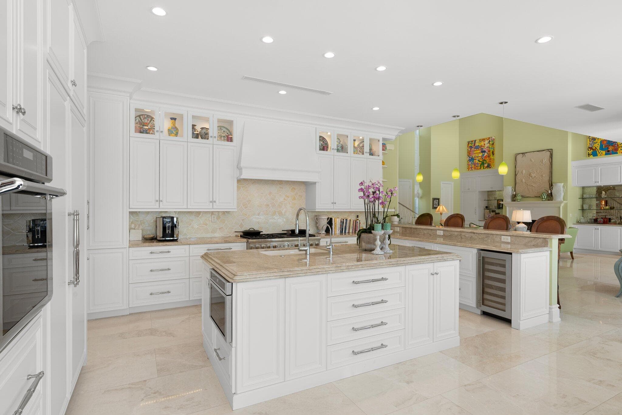 2870 NE 24th Place, Fort Lauderdale, FL 33305 — photo 14 of 89