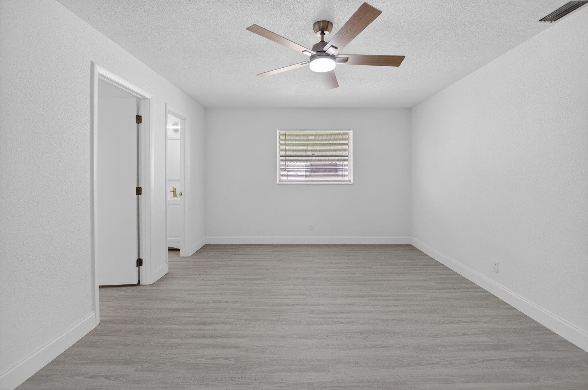 703 SW 18th Street, Boynton Beach, FL 33426 — photo 18 of 44