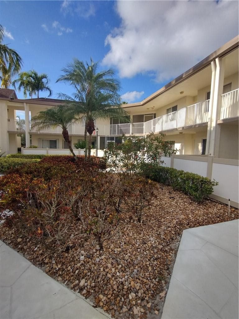 7621 Trent Drive 111, Tamarac, FL 33321 — photo 19 of 27