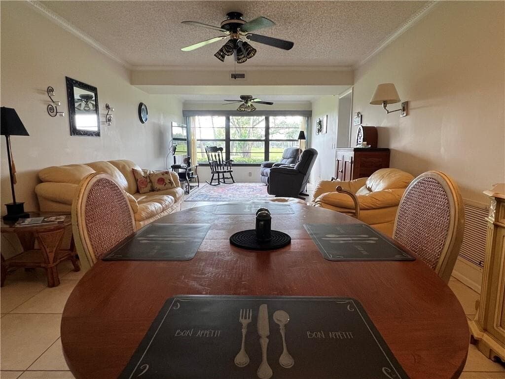32 Plantation Drive 103, Vero Beach, FL 32966 — photo 12 of 30