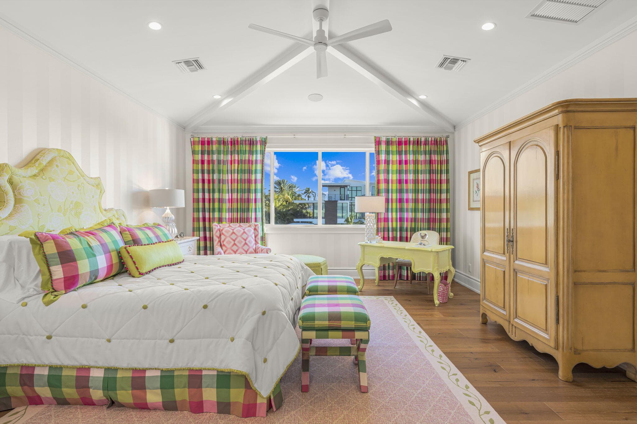 2870 NE 24th Place, Fort Lauderdale, FL 33305 — photo 34 of 89