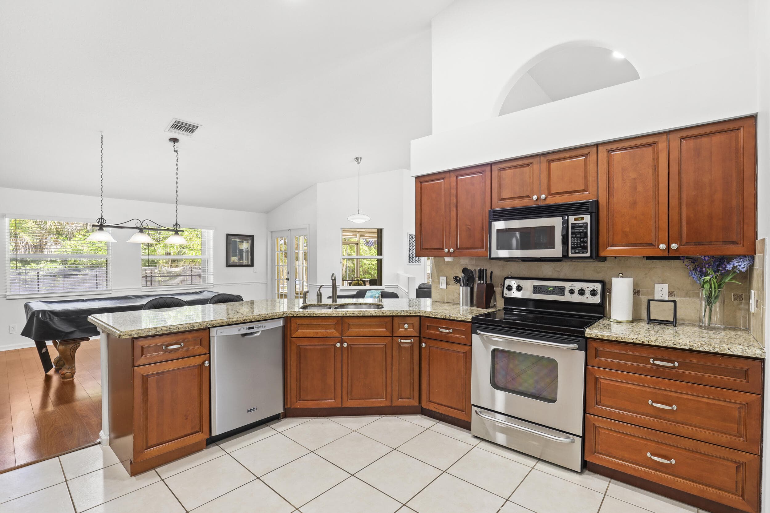 13885 Sheffield Street, Wellington, FL 33414 — photo 13 of 33