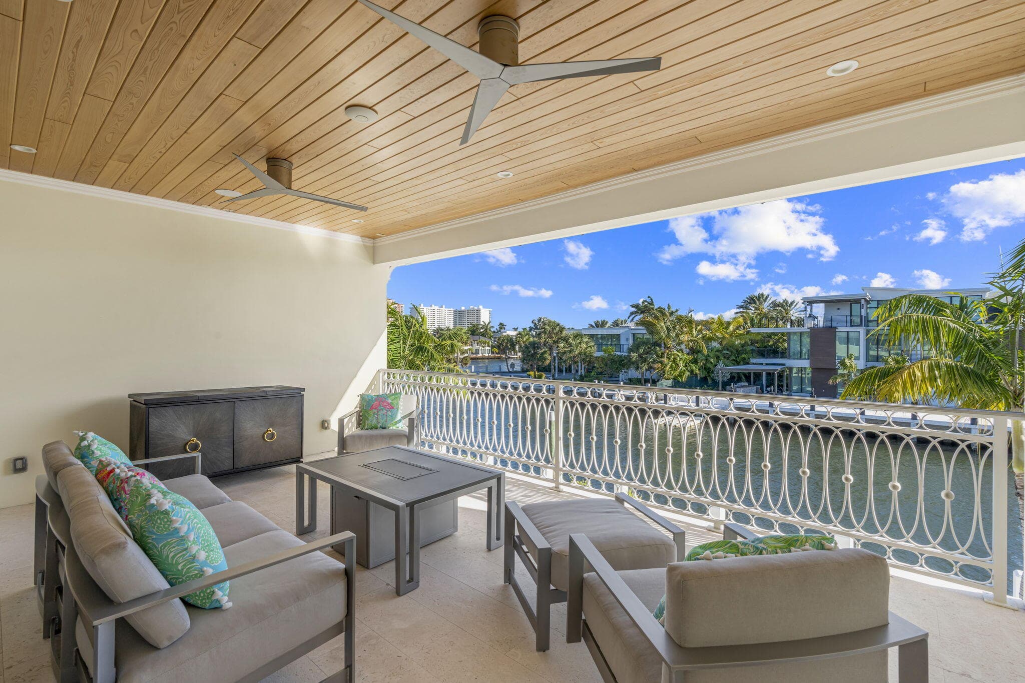 2870 NE 24th Place, Fort Lauderdale, FL 33305 — photo 52 of 89