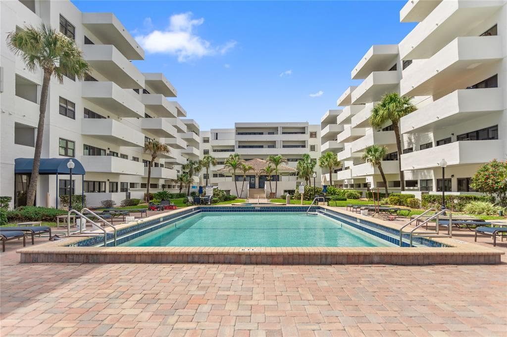 330 SE 20th Avenue 508, Deerfield Beach, FL 33441 — photo 15 of 15