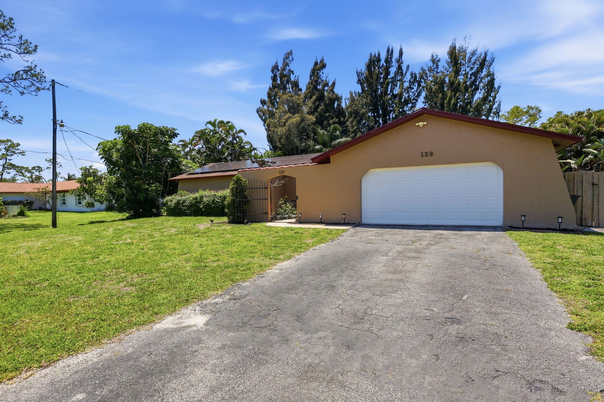 128 Barberton Road, Lake Worth, FL 33467 — photo 3 of 49