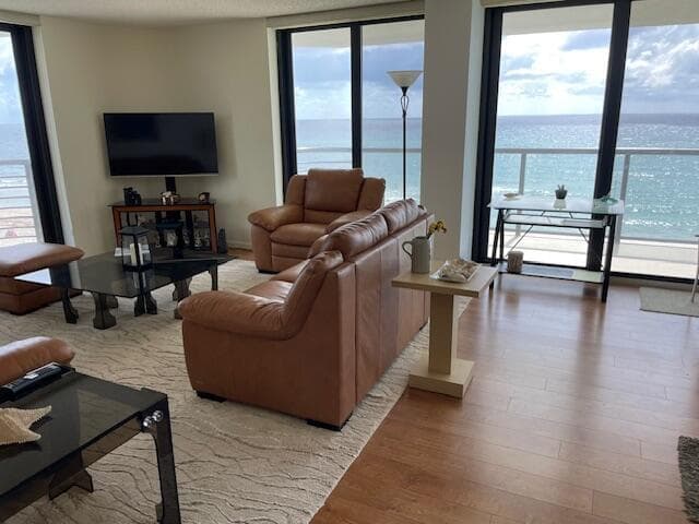 250 S Ocean Boulevard 3h, Boca Raton, FL 33432 — photo 12 of 46