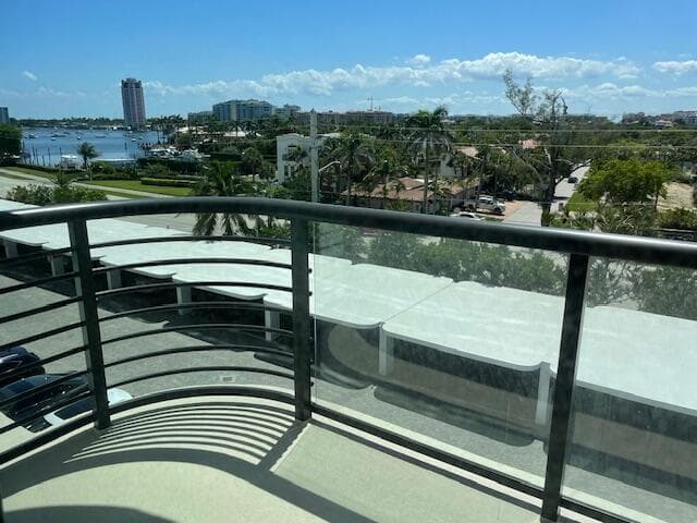 250 S Ocean Boulevard 3h, Boca Raton, FL 33432 — photo 22 of 46