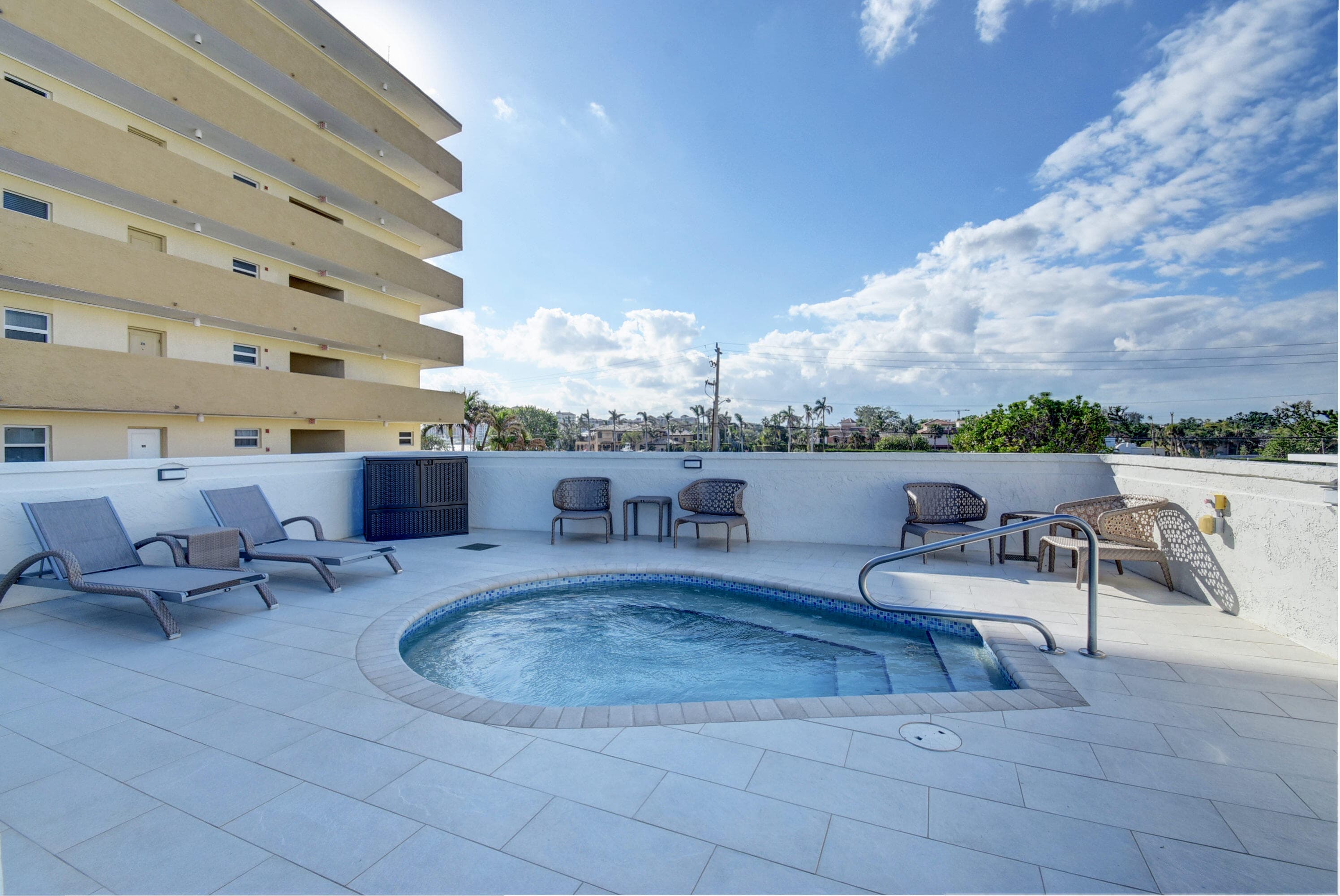 250 S Ocean Boulevard 3h, Boca Raton, FL 33432 — photo 38 of 46