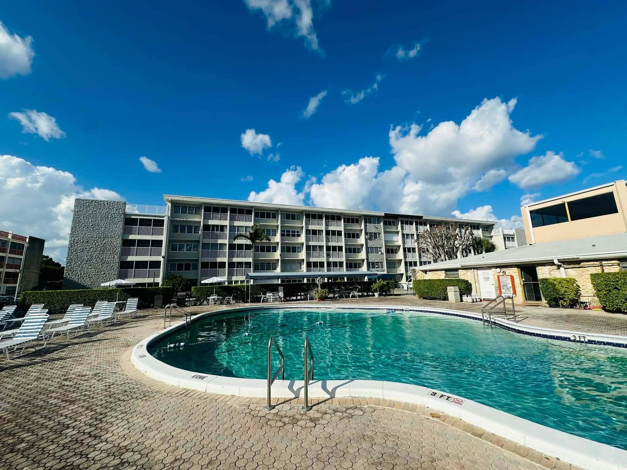 215 SE 3rd Avenue, Hallandale Beach, FL 33009 — photo 11 of 14