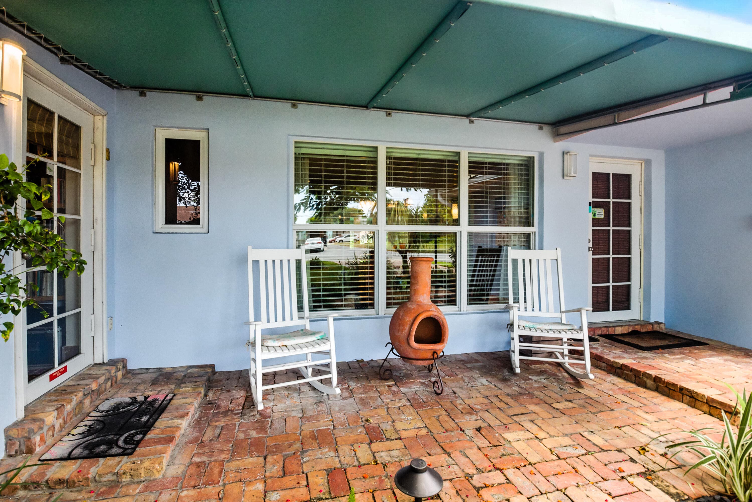 1625 NE 20th Avenue, Fort Lauderdale, FL 33305 — photo 7 of 53