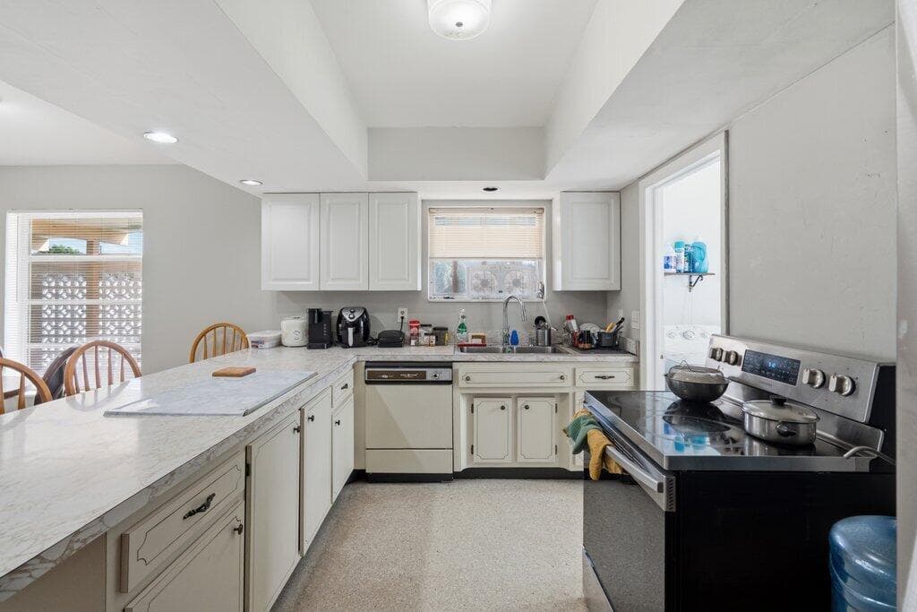 181 Banyan Drive, Port St. Lucie, FL 34952 — photo 12 of 45