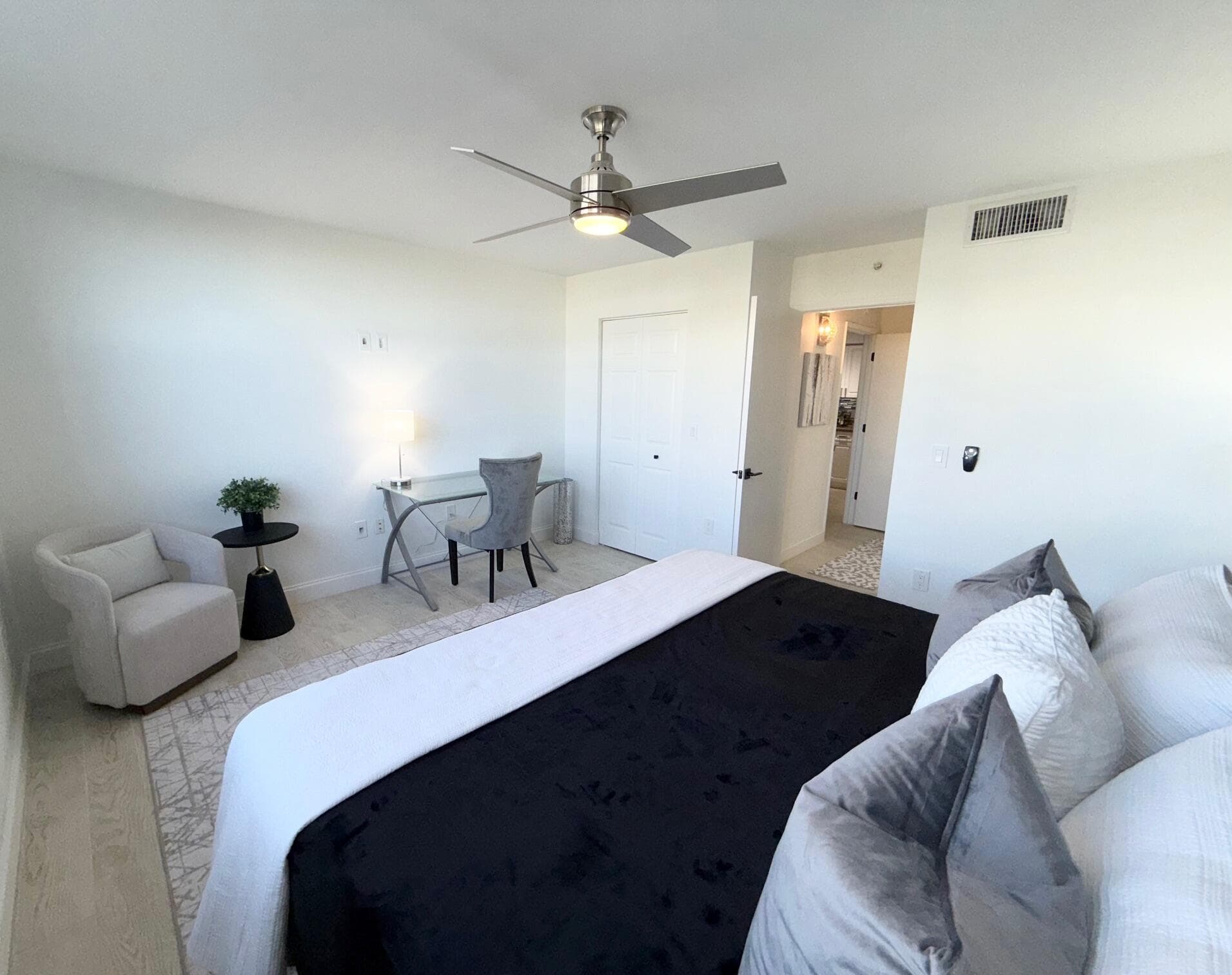 3594 S Ocean Boulevard 406, Highland Beach, FL 33487 — photo 15 of 47