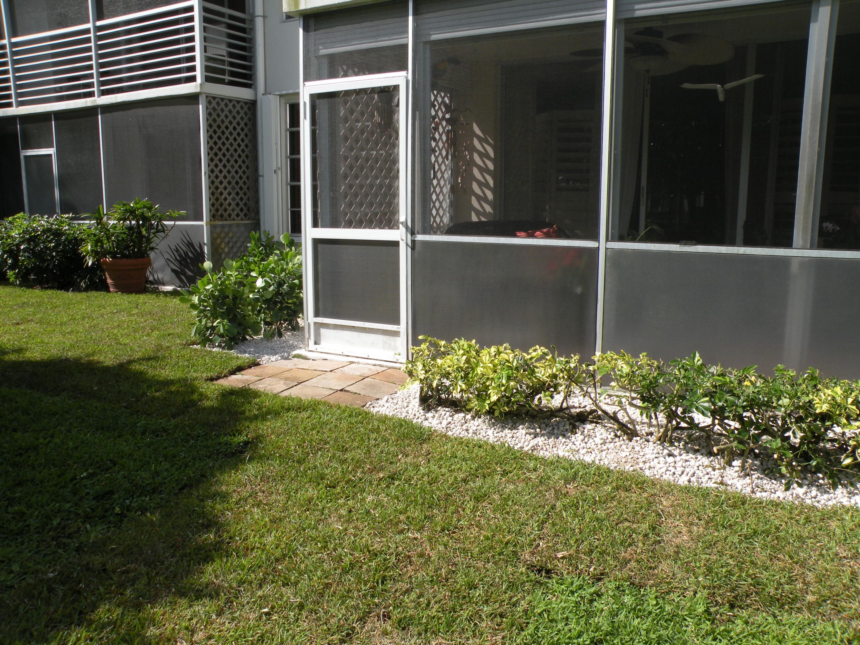 4221 W Palm Aire Drive 102, Pompano Beach, FL 33069 — photo 23 of 46