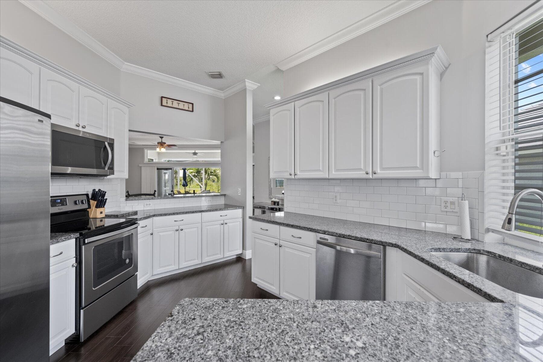 2573 Country Golf Drive, Wellington, FL 33414 — photo 9 of 22