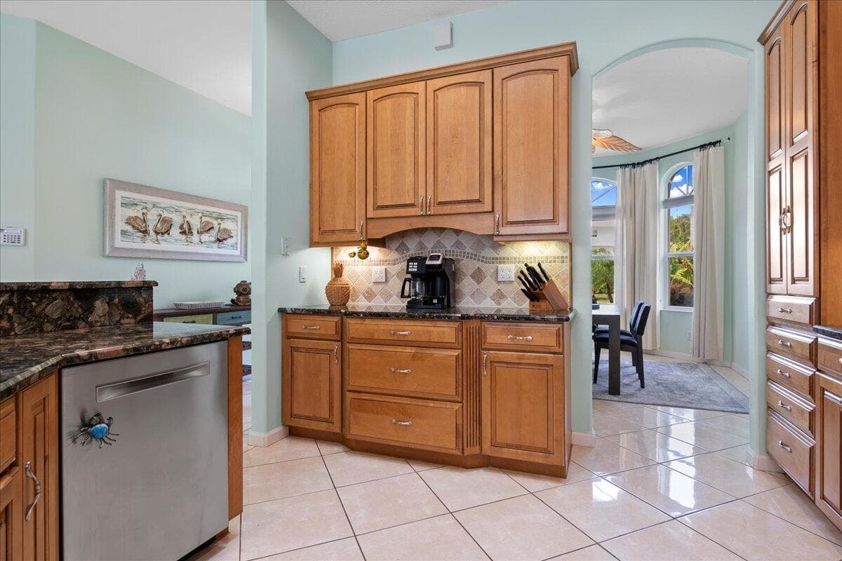 72 Waterway Road, Jupiter, FL 33469 — photo 6 of 59