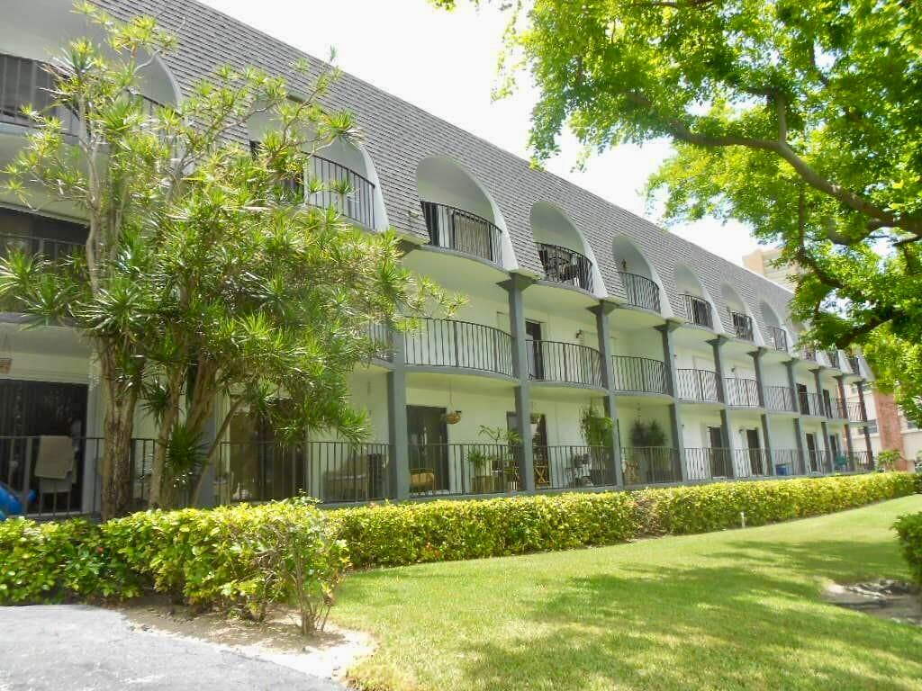4013 N Ocean Drive N 109, Lauderdale-By-The-Sea, FL 33308 — photo 44 of 51