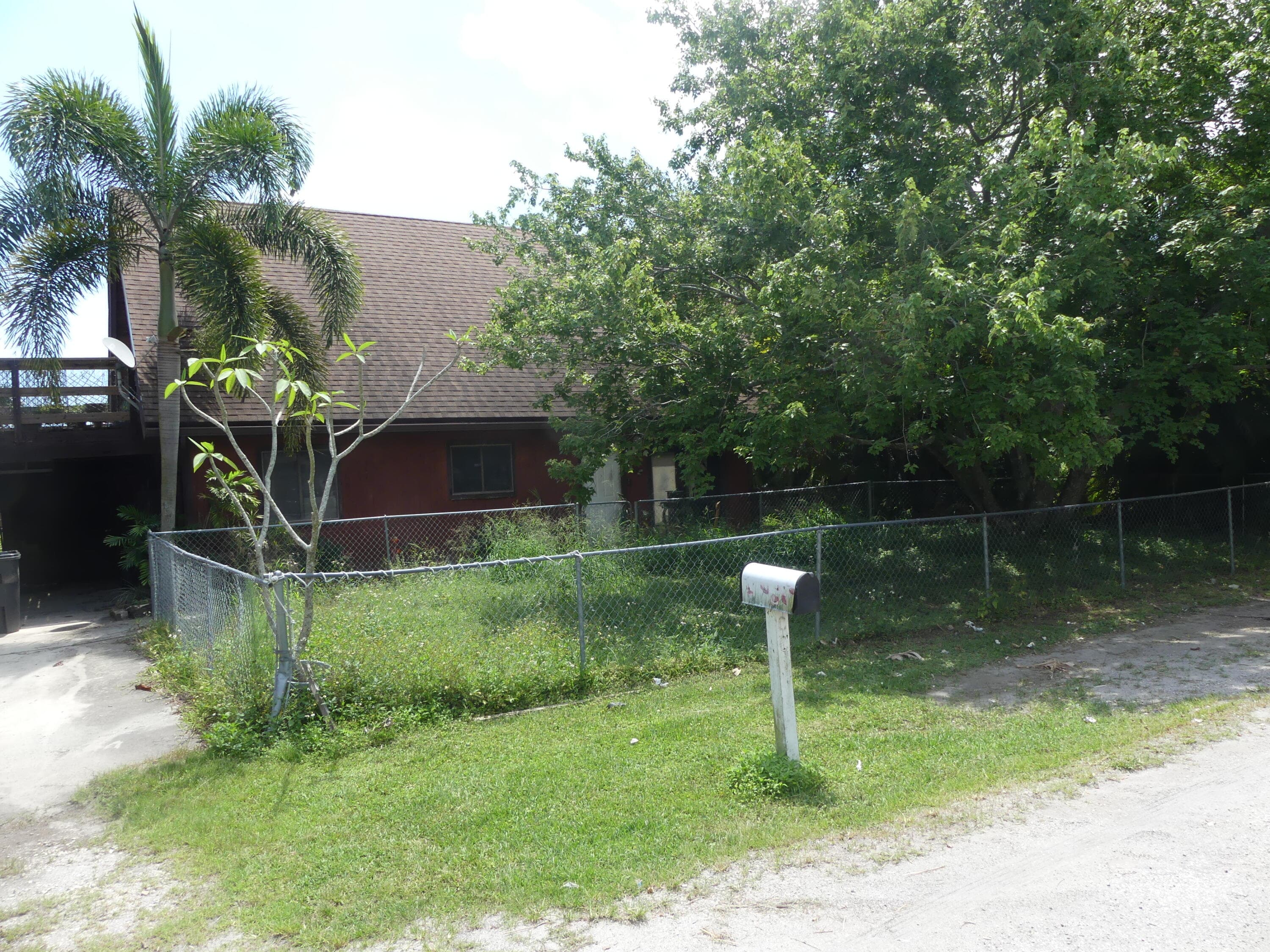 6640 Riggers Road, Lake Worth, FL 33462 — photo 2 of 20