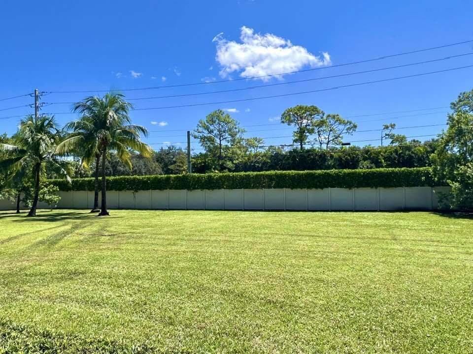 13550 Greentree Trail, Wellington, FL 33414 — photo 22 of 37