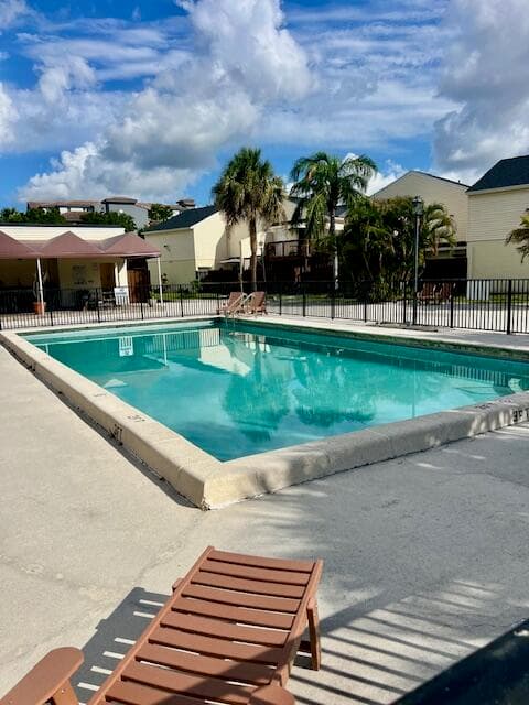 641 Executive Center Drive P104, West Palm Beach, FL 33401 — photo 9 of 10