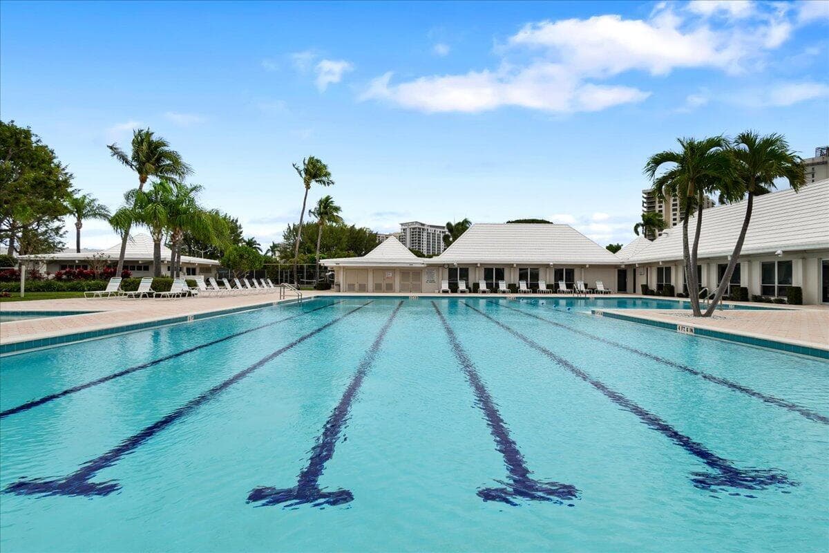 1250 Sugar Sands Boulevard 110, Singer Island, FL 33404 — photo 7 of 31