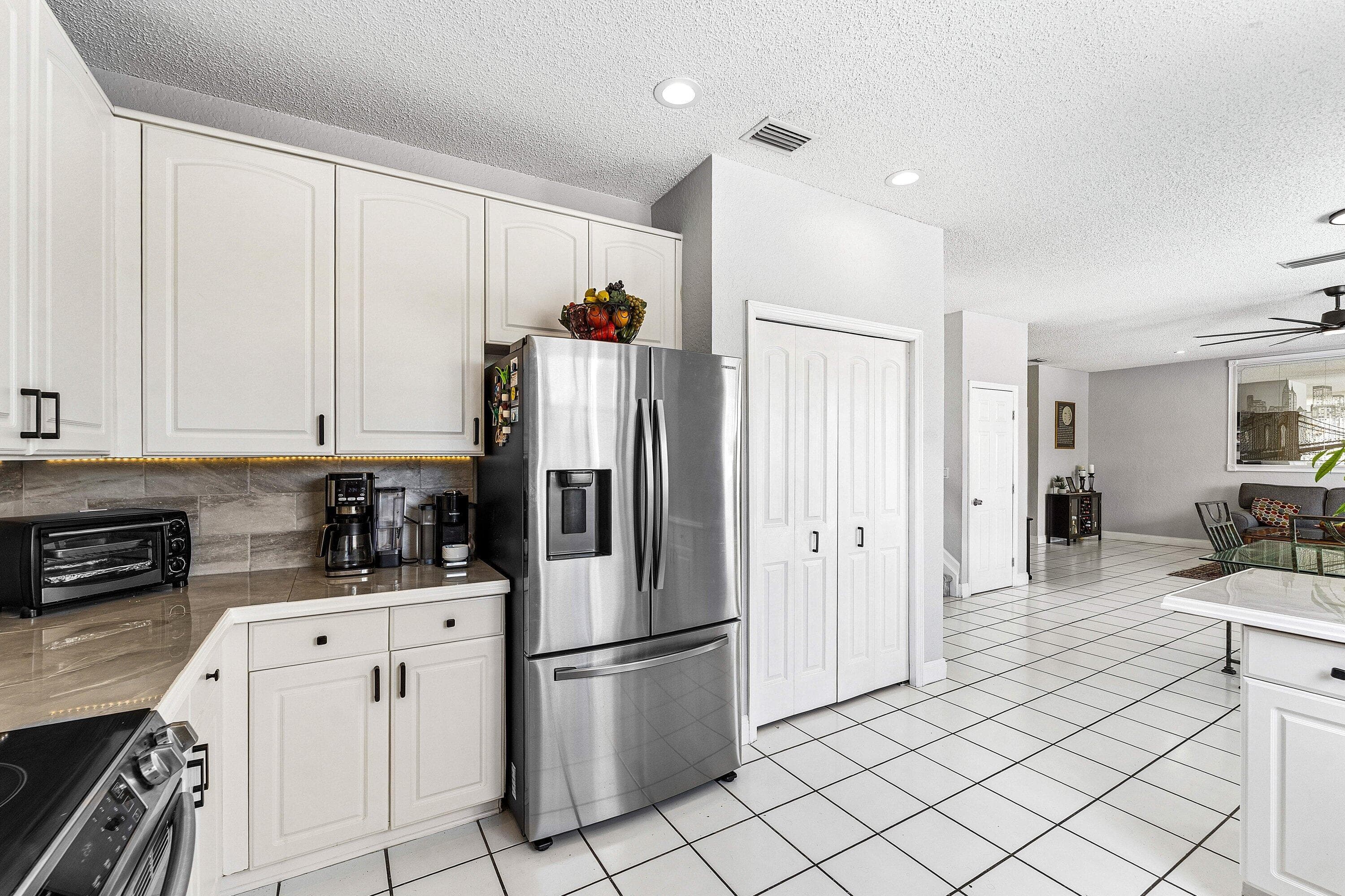 18250 Blue Lake Way, Boca Raton, FL 33498 — photo 18 of 50