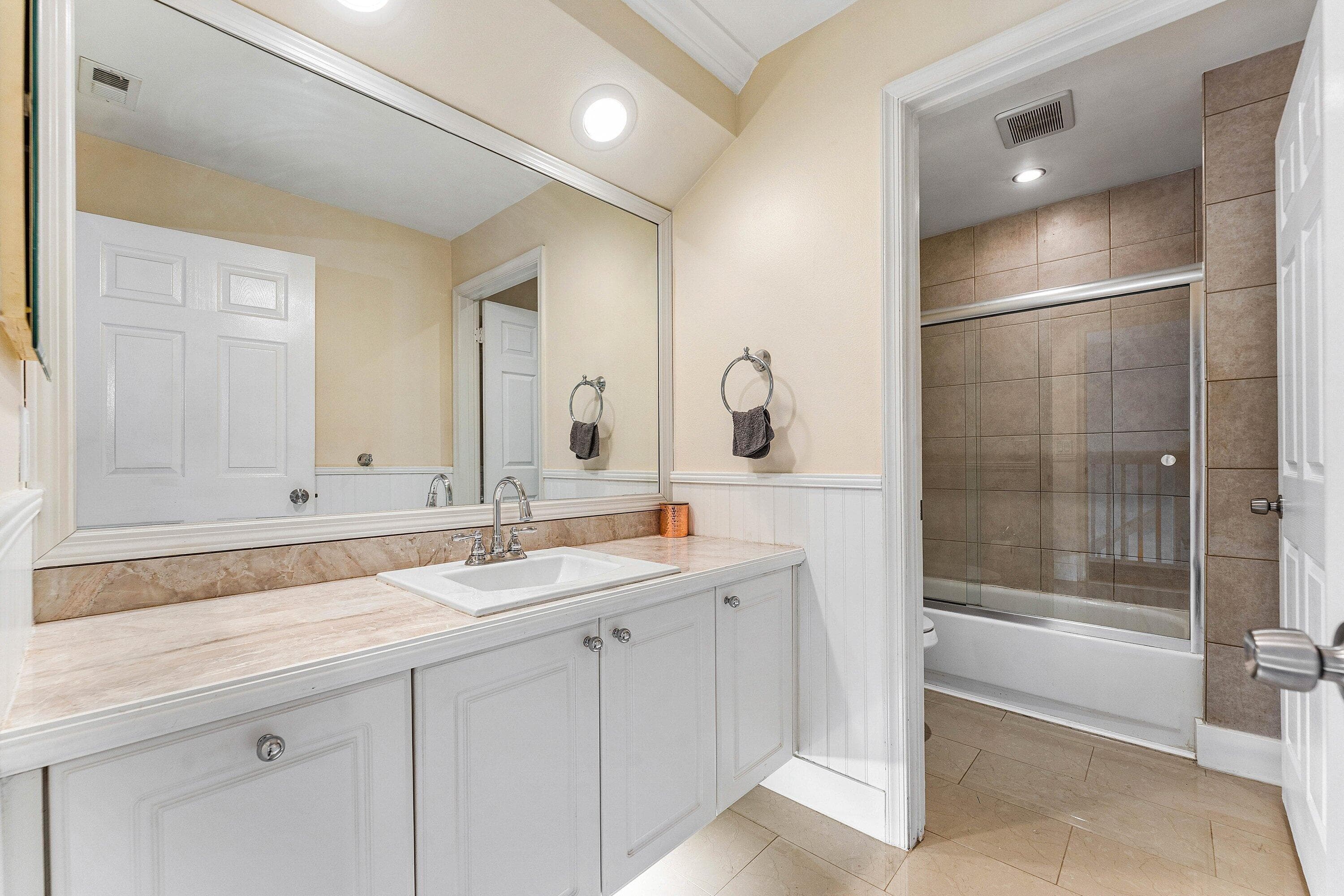 18250 Blue Lake Way, Boca Raton, FL 33498 — photo 23 of 50