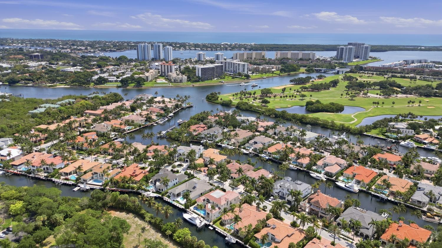 1001 Raintree Lane, Palm Beach Gardens, FL 33410 — photo 45 of 47