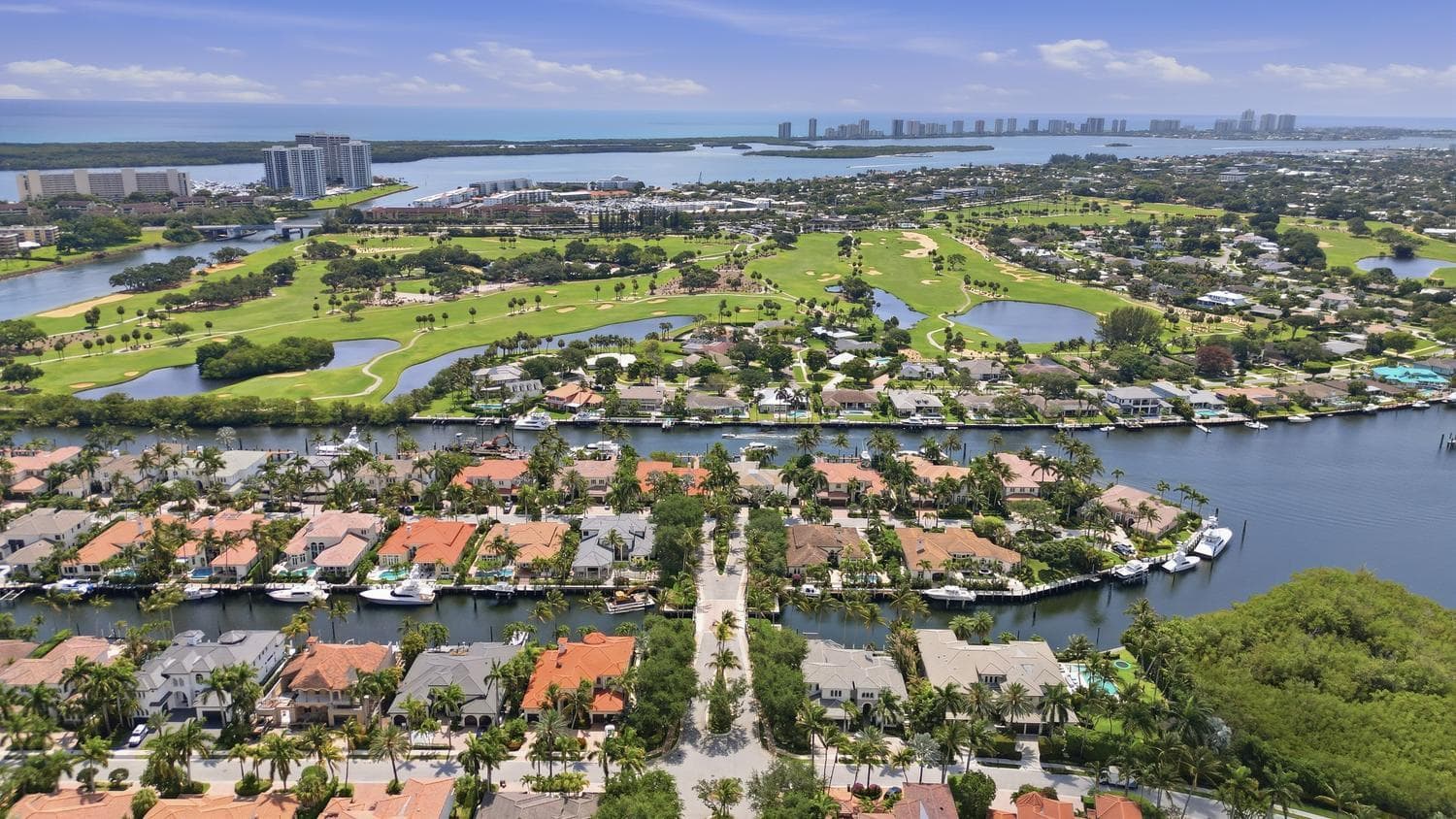 1001 Raintree Lane, Palm Beach Gardens, FL 33410 — photo 44 of 47