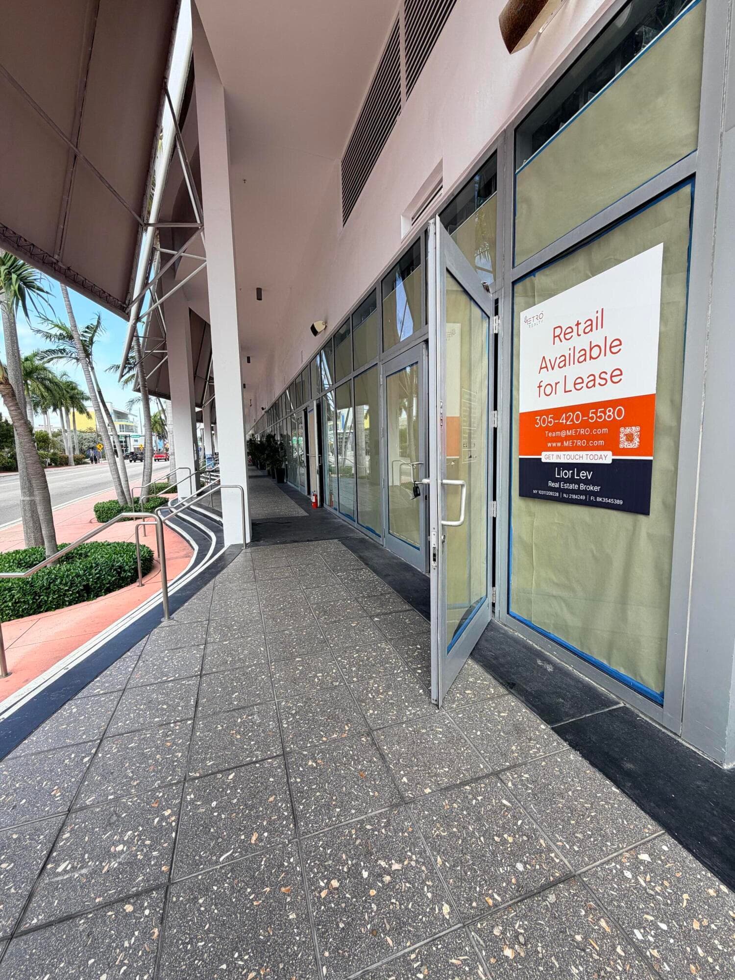 6801 Collins Avenue 1215, Miami Beach, FL 33141 — photo 2 of 15