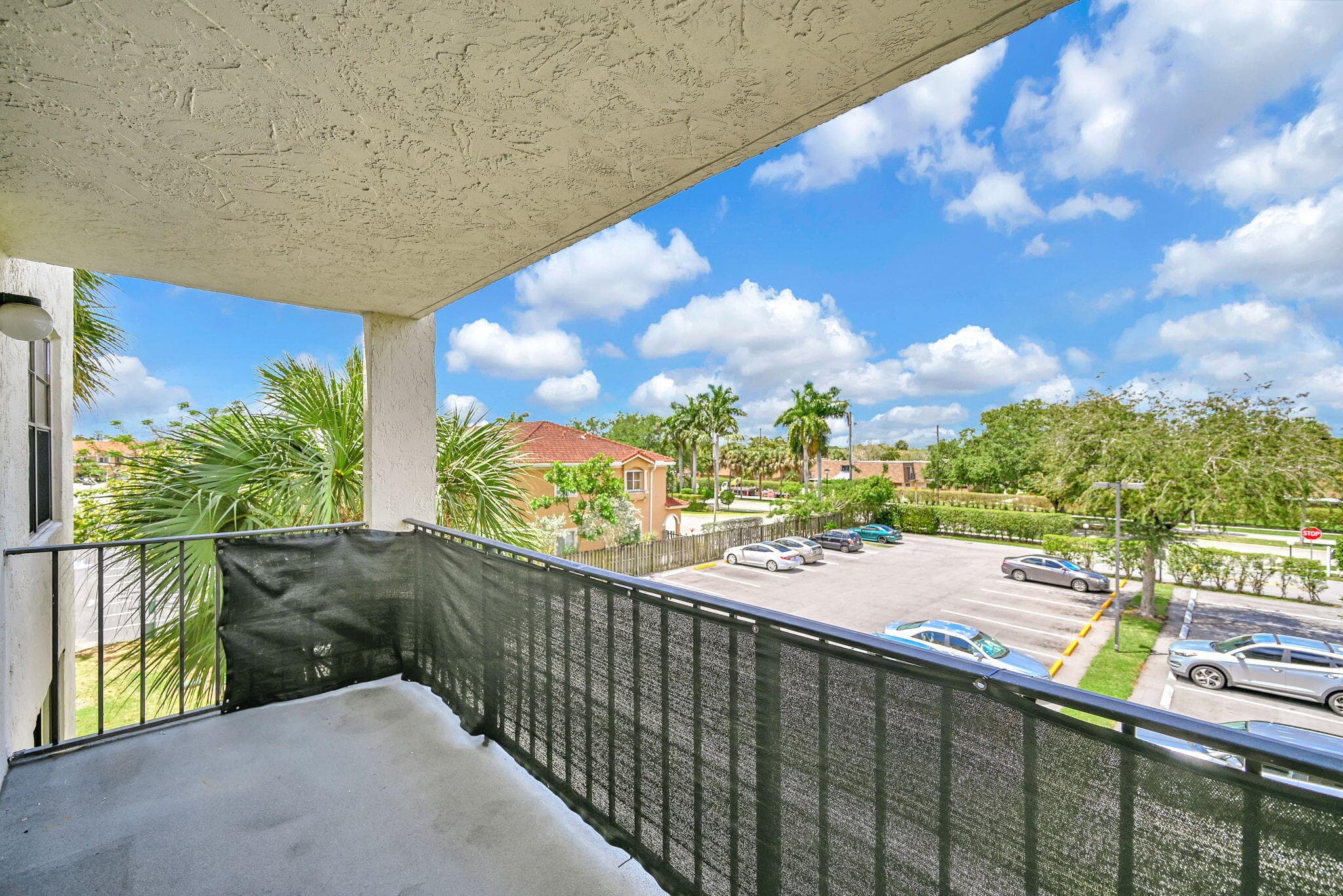 6190 Woodlands Boulevard 312, Tamarac, FL 33319 — photo 27 of 28