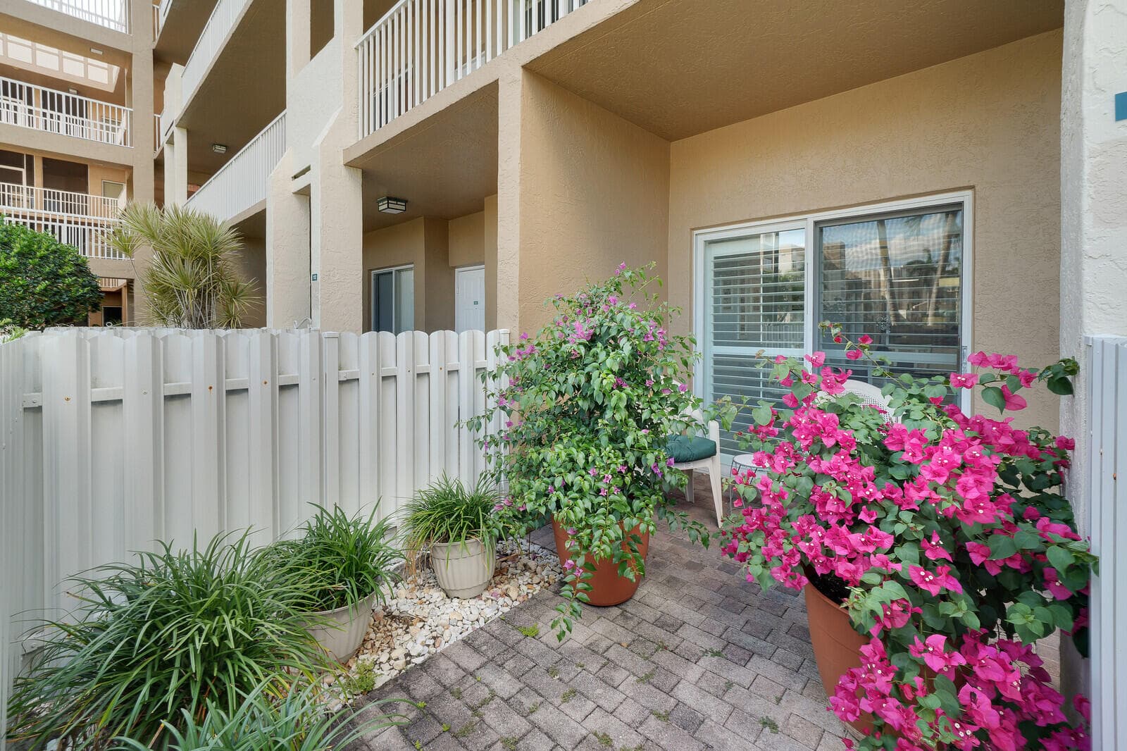 7623 Southampton Terrace 113, Tamarac, FL 33321 — photo 2 of 18