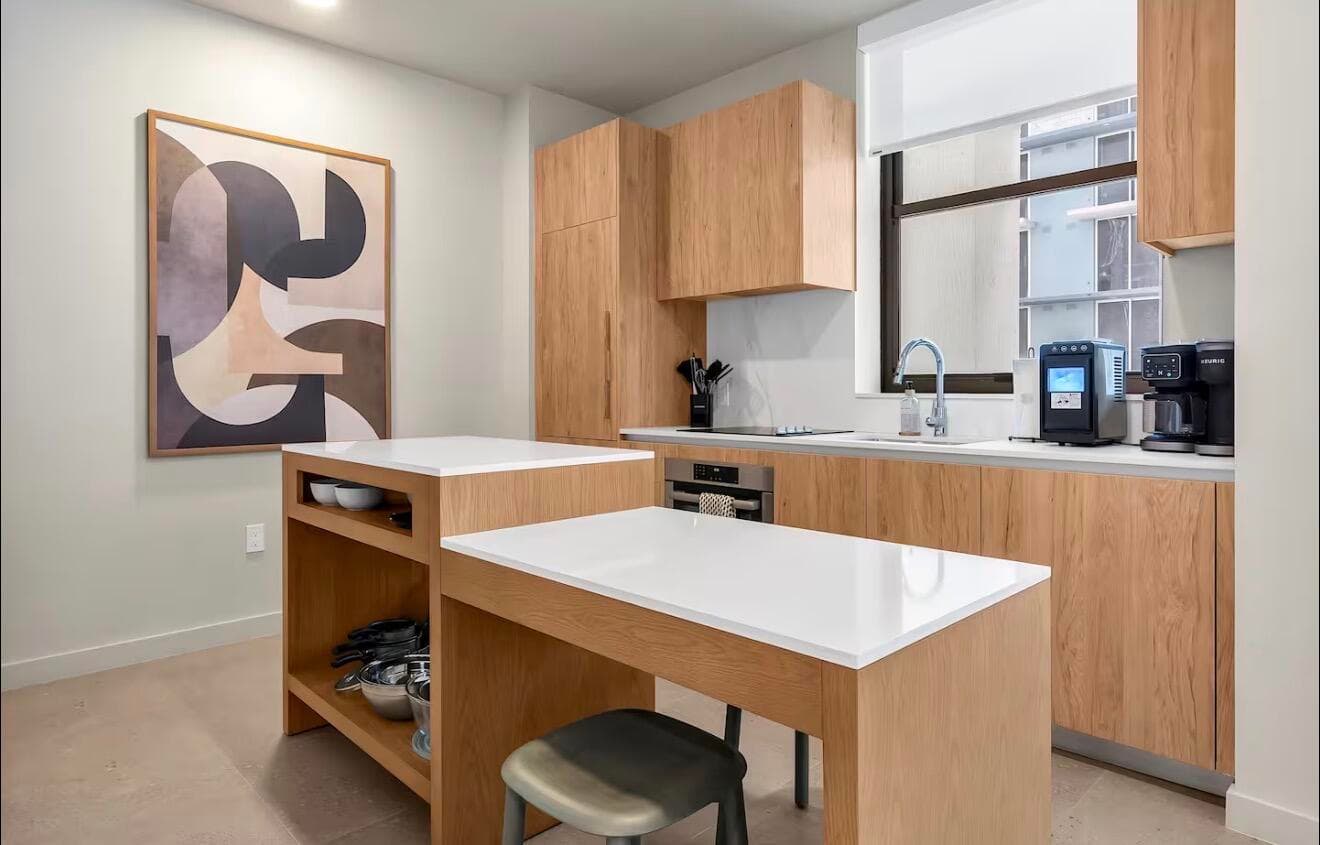 11 NE 6th Street 2507, Miami, FL 33132 — photo 11 of 38