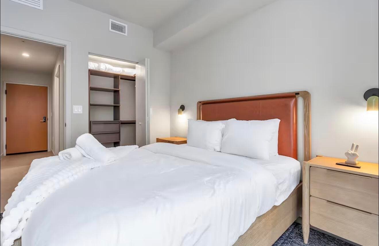 11 NE 6th Street 2507, Miami, FL 33132 — photo 16 of 38