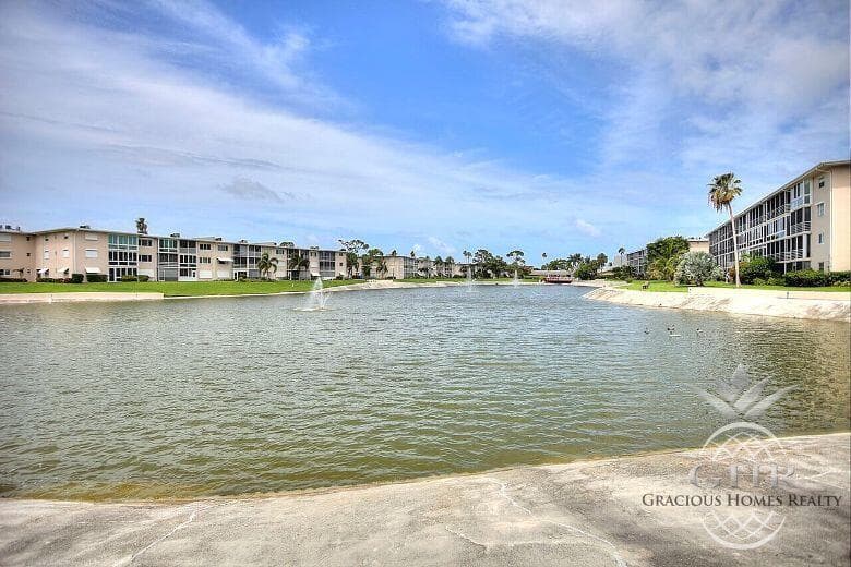 2724 S Garden Drive 311, Lake Worth, FL 33461 — photo 15 of 23