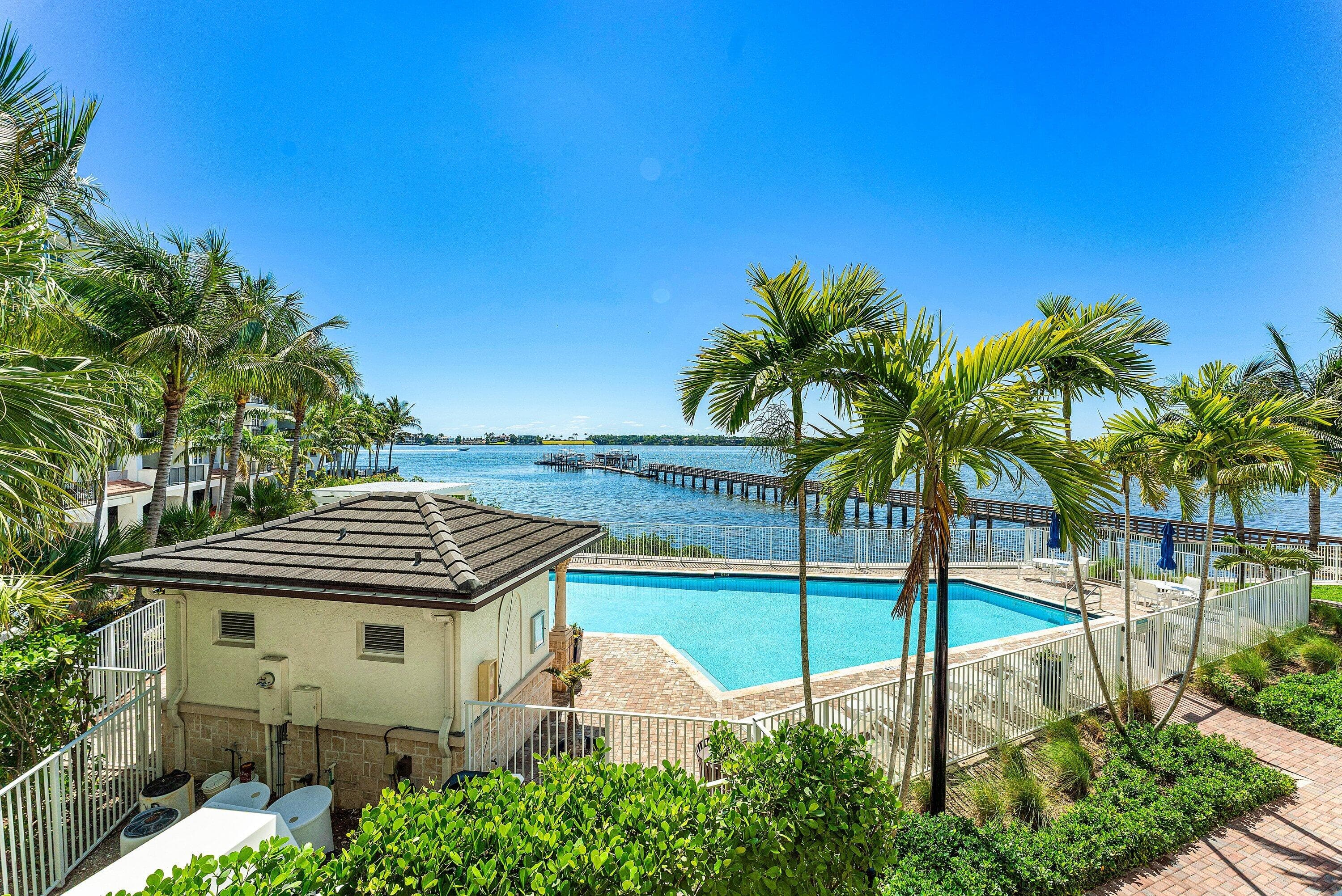10 Windward Lane, Boynton Beach, FL 33435 — photo 12 of 66