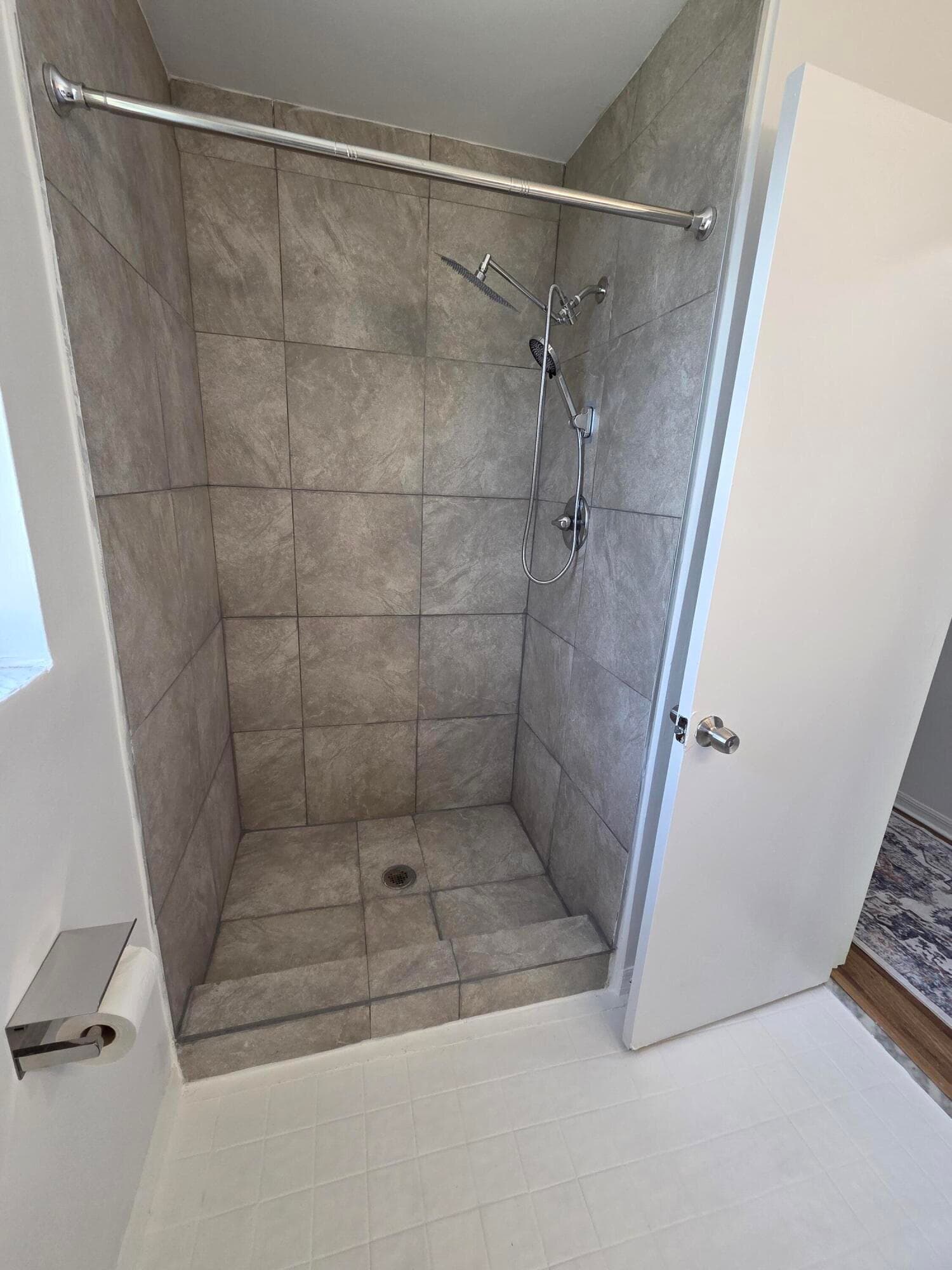 5803 SE Collins Avenue, Stuart, FL 34997 — photo 10 of 17
