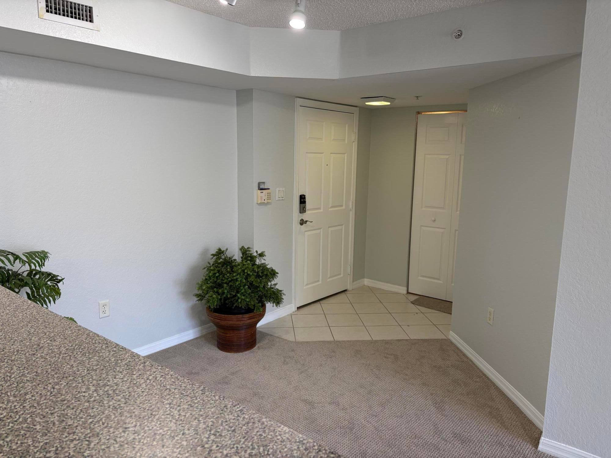 1801 N Flagler Drive 830, West Palm Beach, FL 33407 — photo 5 of 17
