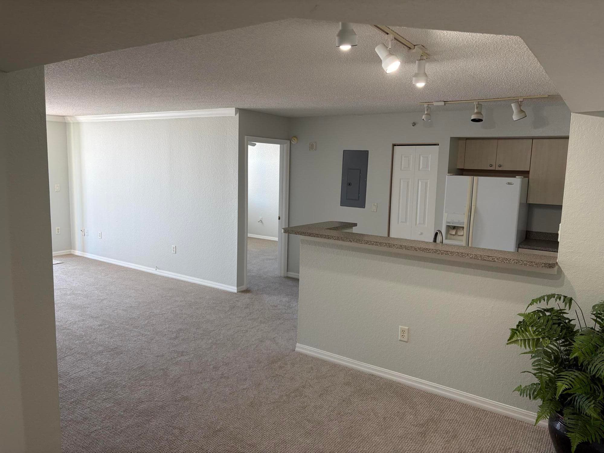 1801 N Flagler Drive 830, West Palm Beach, FL 33407 — photo 1 of 17