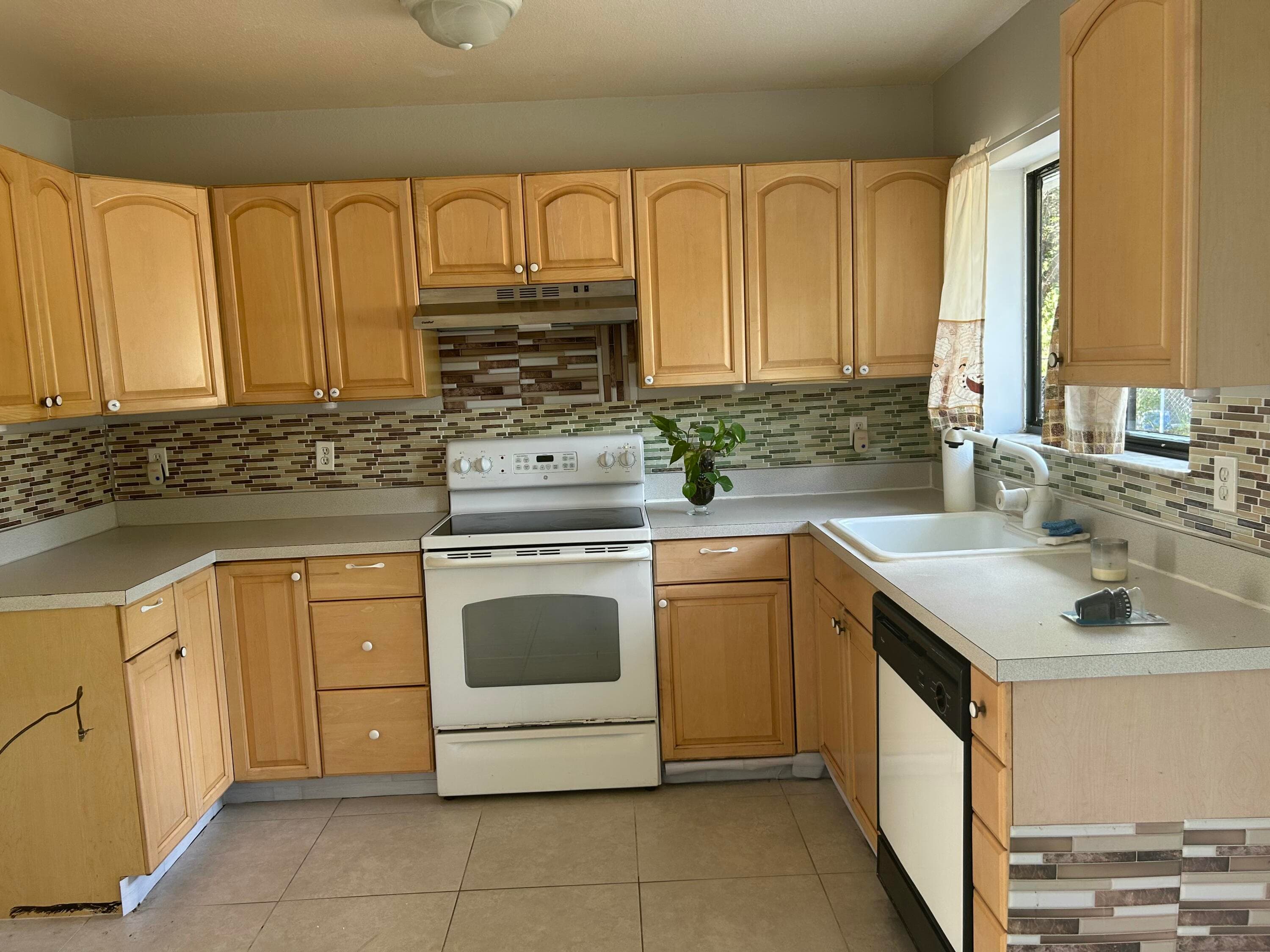 2289 SE Seamist Street, Port St. Lucie, FL 34952 — photo 6 of 17