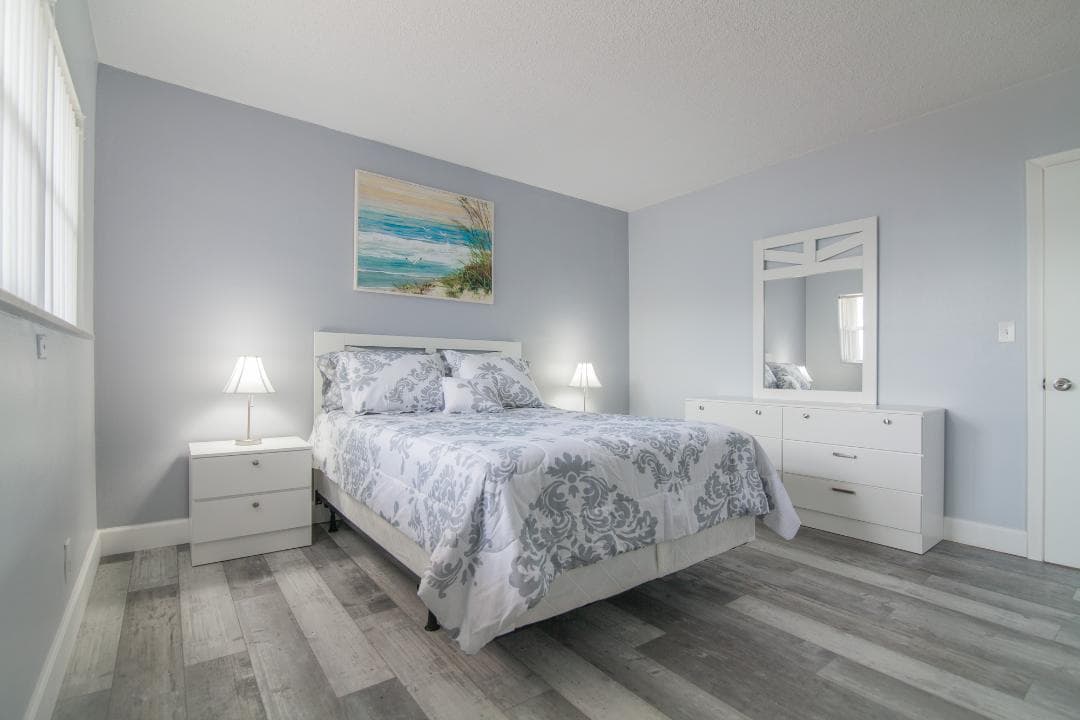 320 S Surf Road 205, Hollywood, FL 33019 — photo 14 of 18