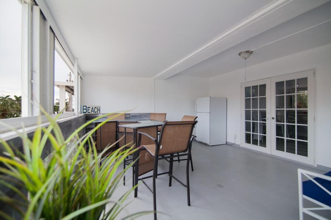 320 S Surf Road 205, Hollywood, FL 33019 — photo 10 of 18