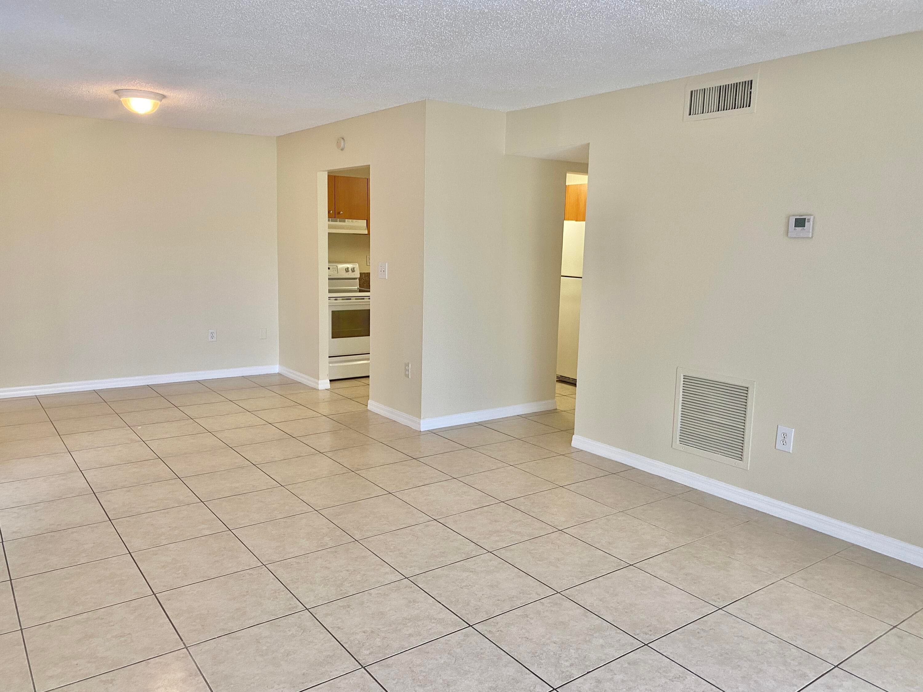 405 Executive Center Drive 208, West Palm Beach, FL 33401 — photo 6 of 34