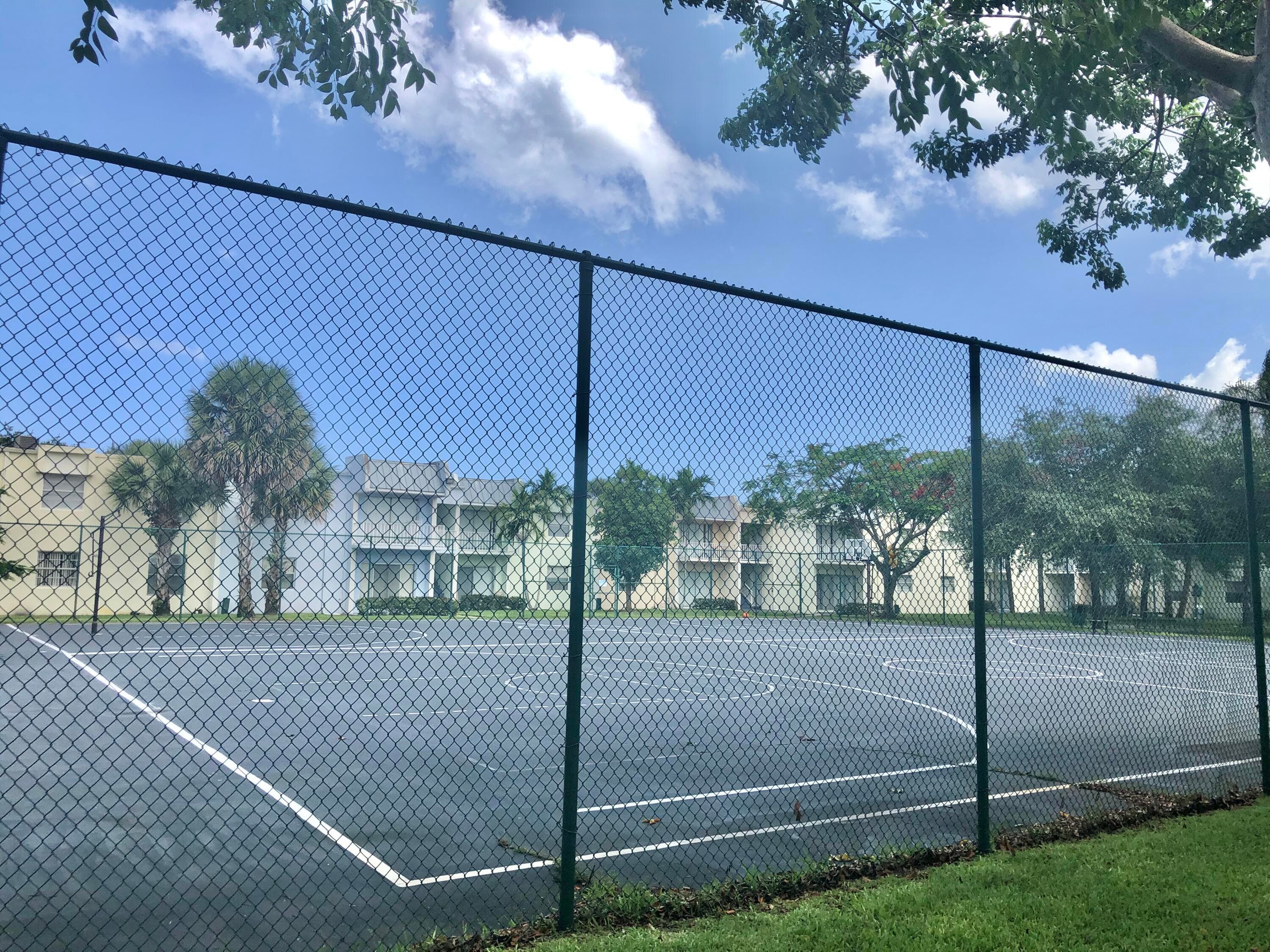 405 Executive Center Drive 208, West Palm Beach, FL 33401 — photo 23 of 34