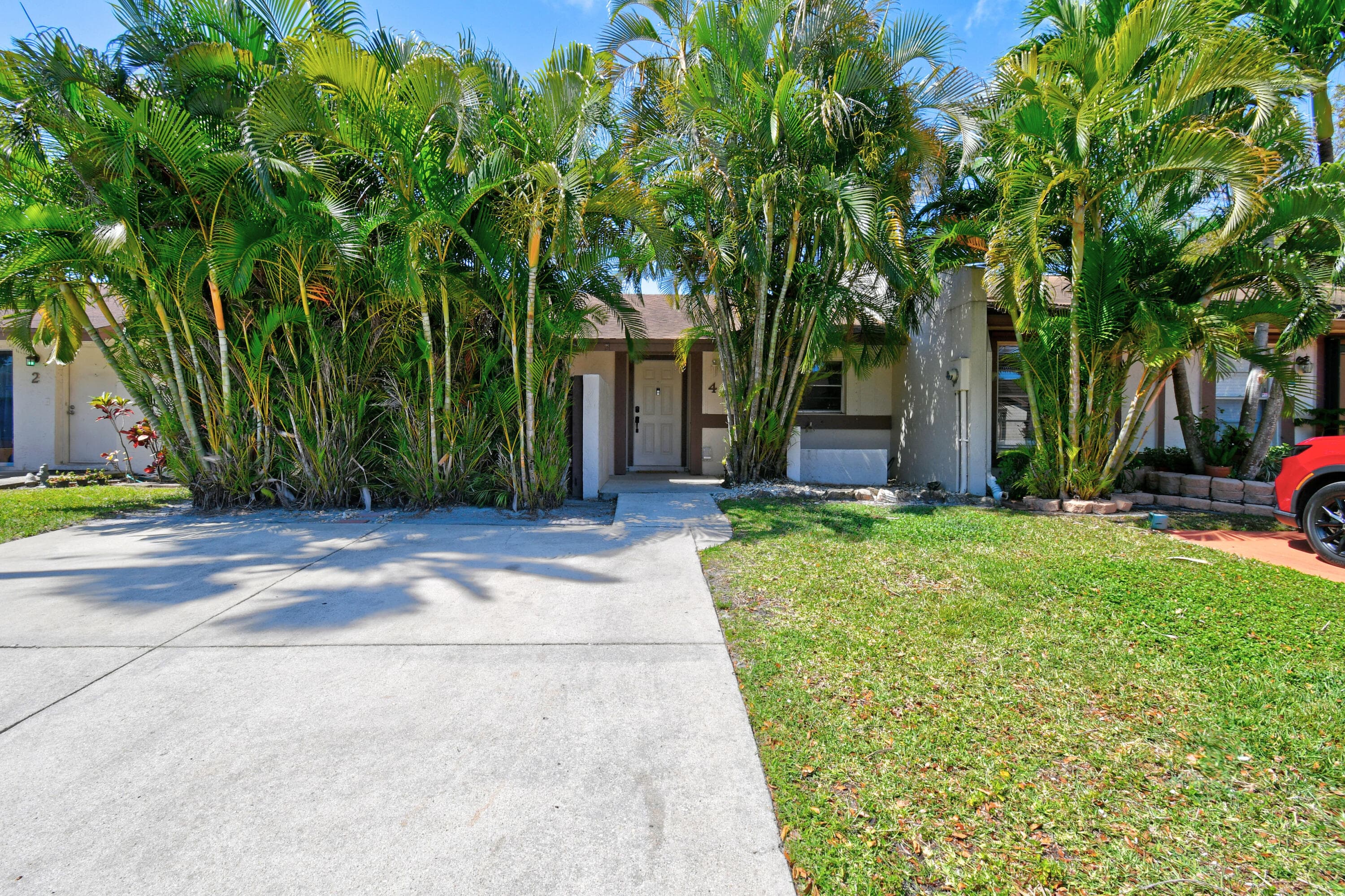 4 Knightsbridge Lane, Boynton Beach, FL 33426 — photo 4 of 51
