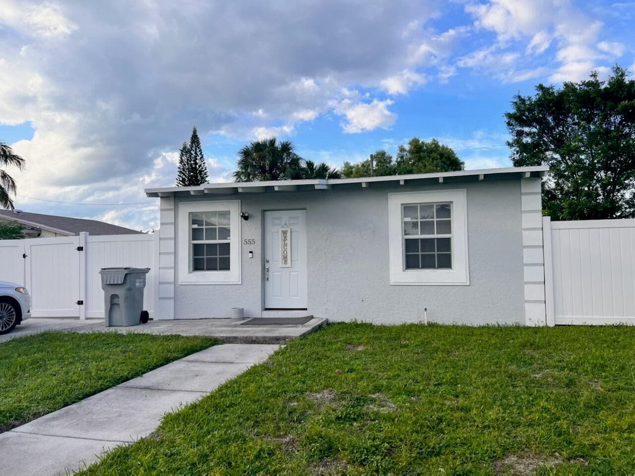 555 NW 15th Court, Pompano Beach, FL 33060 — photo 1 of 20