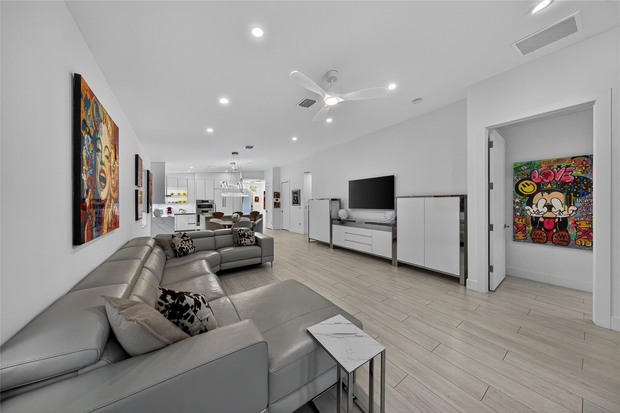 21 NE 25th Street, Wilton Manors, FL 33305 — photo 15 of 51
