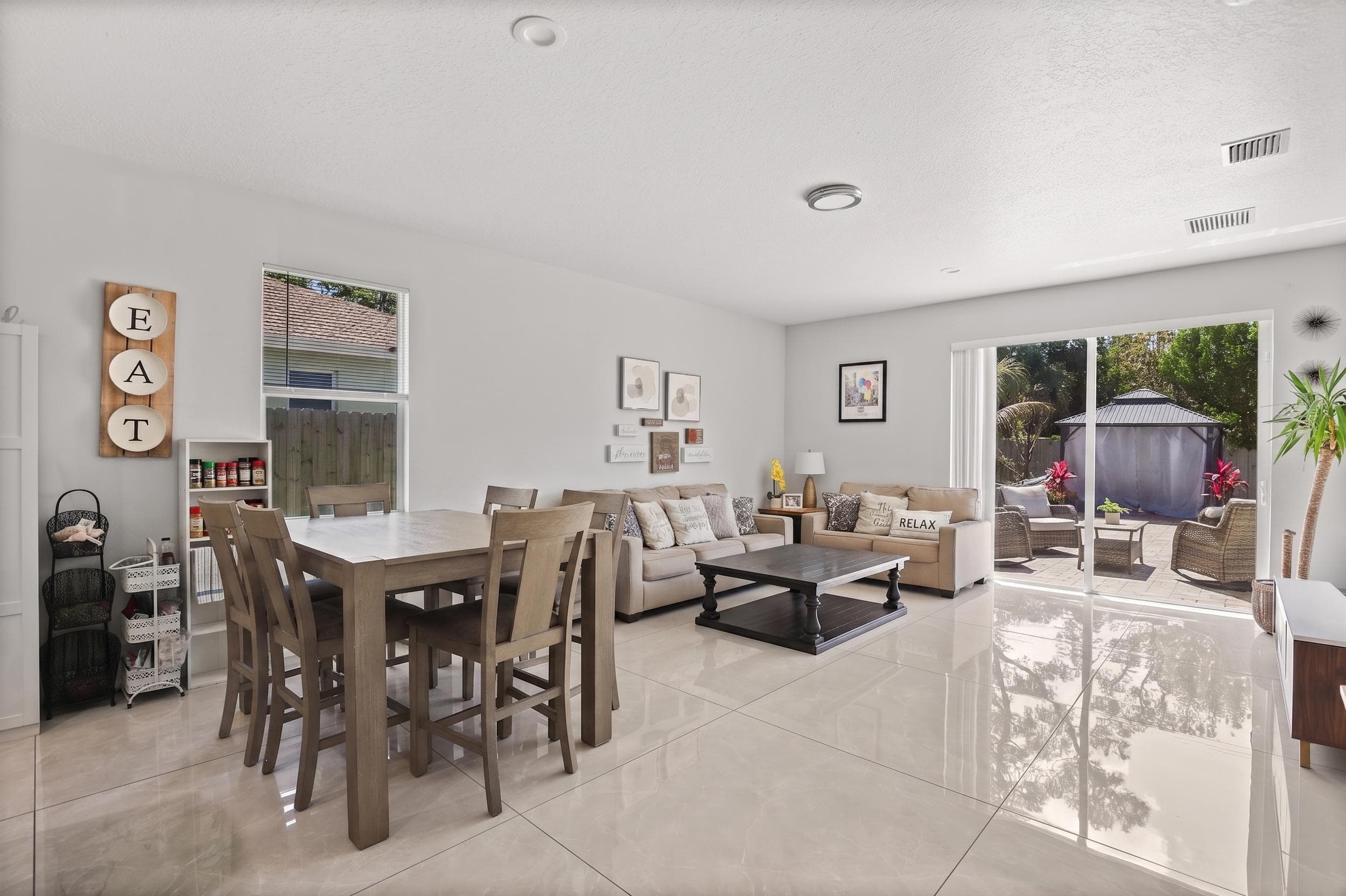 461 Swain Boulevard, Greenacres, FL 33463 — photo 8 of 38