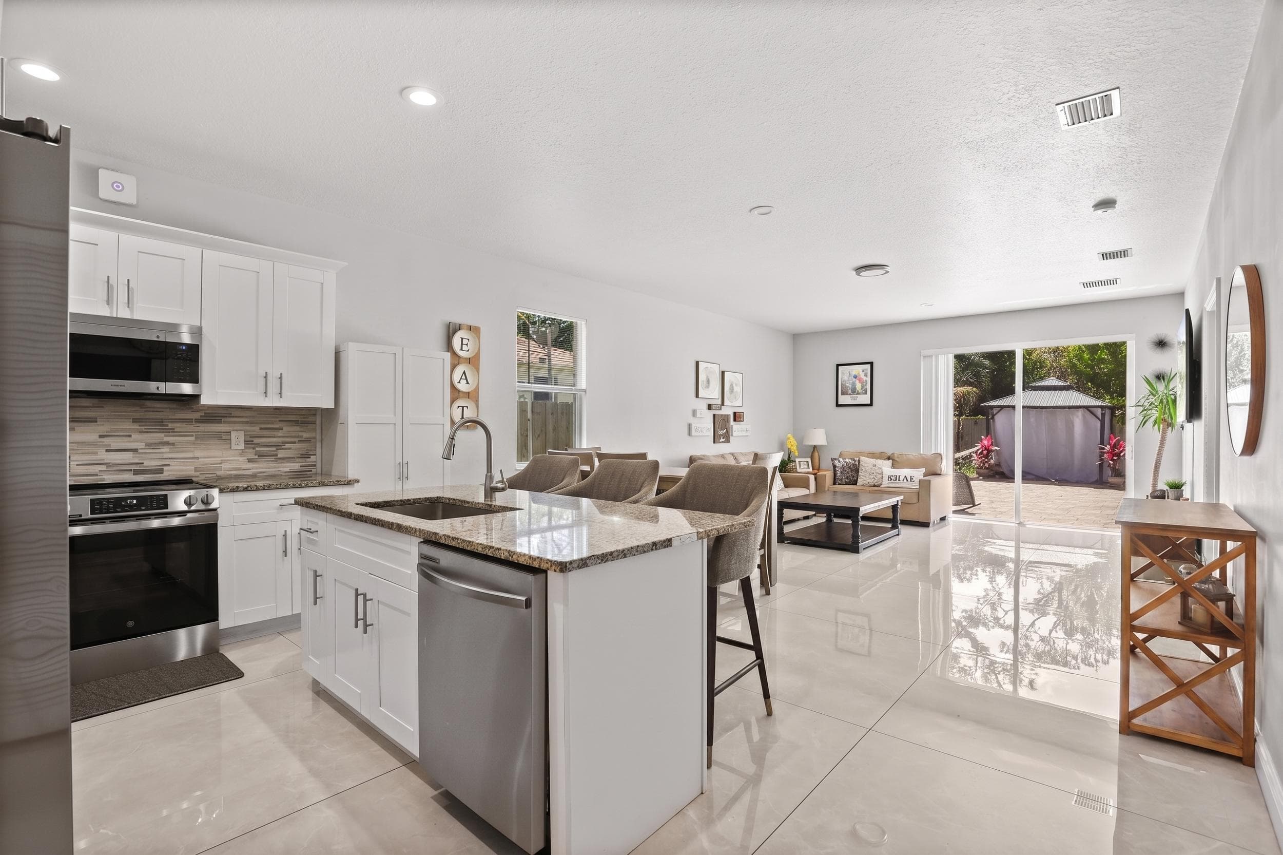 461 Swain Boulevard, Greenacres, FL 33463 — photo 12 of 38