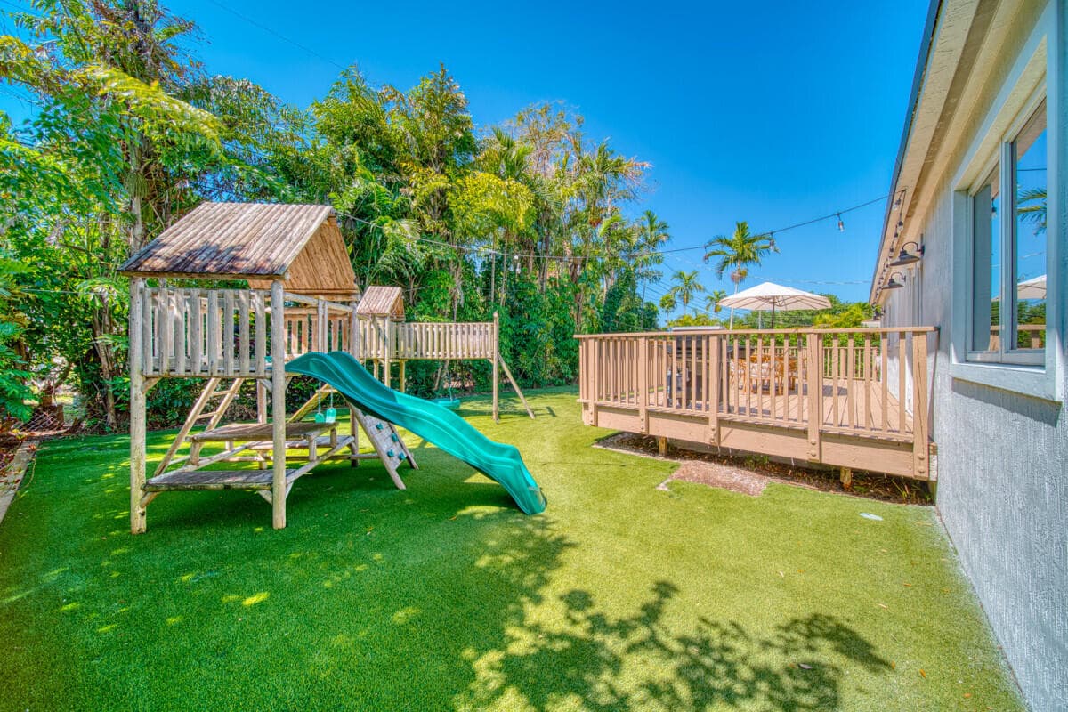 5870 SW 46th Terrace, Miami, FL 33155 — photo 28 of 30